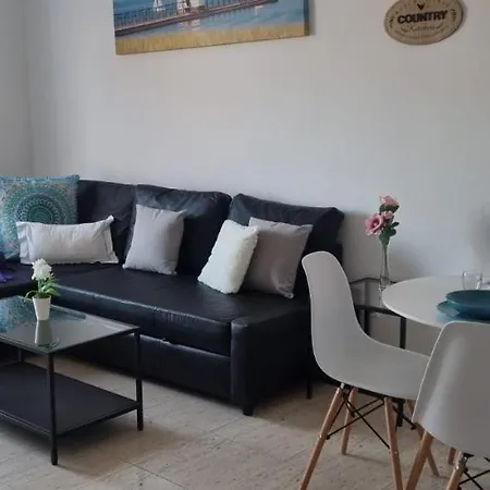 Wonderful 100×100 Happiness * Corralejo